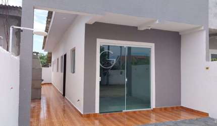 CASA GEMINADA EM SHANGRI-LÁ