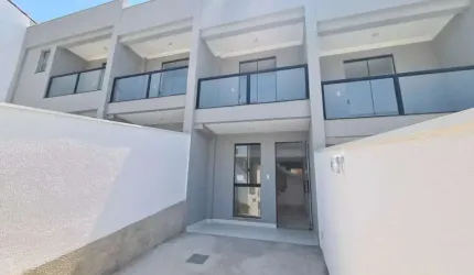 Casa Independente de 2 qtos em ótima localização no B. São João Batista - CA3125