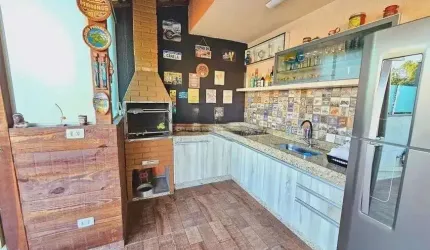 Cobertura de 2 quartos a venda toda Reformada  - AP3296