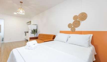 Studio mobiliado para locação no centro de Curitiba, até 2 pessoas, 29m²