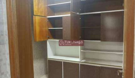 Sobrado com 3 dormitórios à venda por R$ 1.100.000 - Vila Galvão - Guarulhos/SP