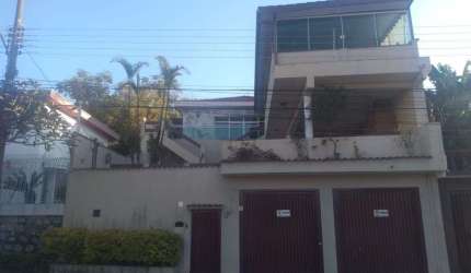 Sobrado com 5 dormitórios à venda, 283 m² por R$ 1.500.000,00 - Região Central - Caieiras/SP