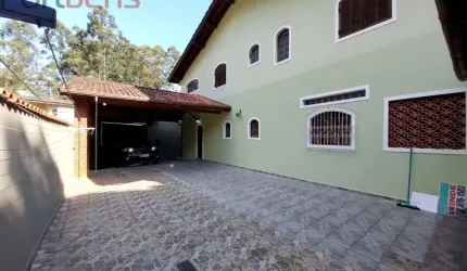 Sobrado Para Vender com 3 quartos 1 suítes no bairro Morro Grande em Caieiras