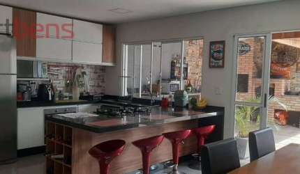Casa Para Vender com 3 quartos 1 suítes no bairro Serpa em Caieiras