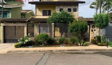 Sobrado Para Vender com 3 quartos 1 suítes no bairro Nova Caieiras em Caieiras
