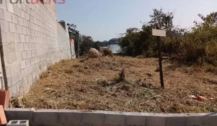 Lote / Terreno de Bairro Para Vender no bairro Laranjeiras em Caieiras