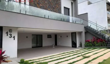 Sobrado Para Vender com 3 quartos 3 suítes no bairro Nova Caieiras em Caieiras