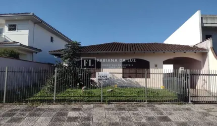 Casa no Saguaçu