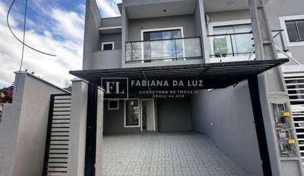Sobrado geminado