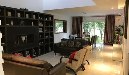 Sobrado em condomínio fechado para Venda na Vila Albertina, excelente localização, ao lado do Pão de Açúcar, 3 suítes, 3 vagas e lazer