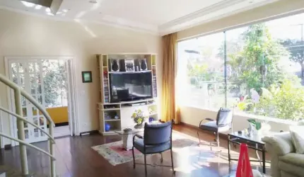 Sobrado residencial para Venda Jardim Franca, São Paulo.  Localizada em região tranquila próximo à padarias, delegacia, bancos e comércios em geral.