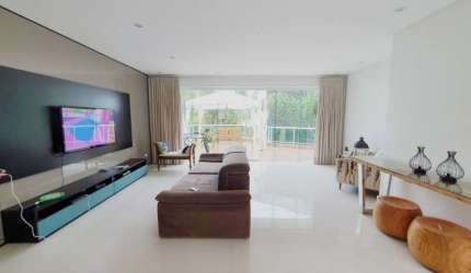 Casa residencial para Venda no Tremembé, excelente local, ao lado da Av. Nova Cantareira, 3 suítes, lazer e 8 vagas