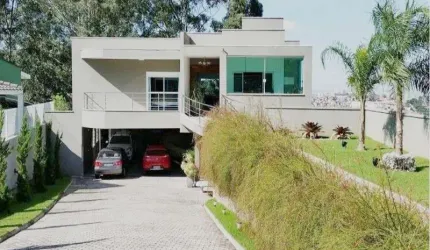 Maravilhoso Sobrado Alto Padrão venda no Jardim Ibiratiba, em local privilegiado, próximo à Serra da Cantareira. 6 dormitórios(3 suítes), 16 vagas