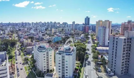 Apartamento semimobilado à venda, 3 quartos sendo 1 suíte, localizado em um dos melhores Bairros de Curitiba, Vila Izabel.