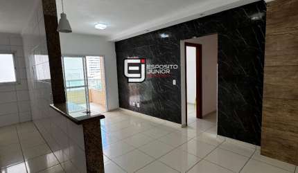 Apartamento com 2 dormitórios à venda, 72 m² por R$ 459.000