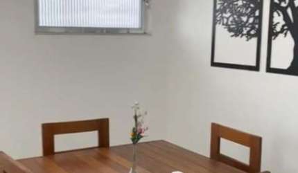 Venda Apartamento Santos SP - mAr dOce lAr no Edifício Adônis em frente ao emissario submarino em José Menino com vista mar lateral.
