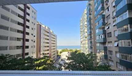 Apartamento em excelente localização com serviço de Hotel na Pompéia em Santos / SP