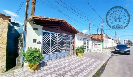 Casa com 2 dormitórios à venda, 72 m² por R$ 330.000,00 - Maracanã - Praia Grande/SP