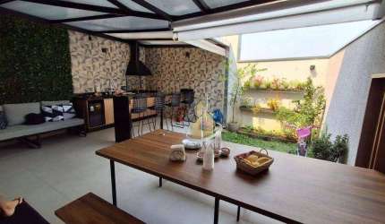 Village com 3 dormitórios à venda, 105 m² por R$ 1.000.000 - Urbanova - São José dos Campos/SP
