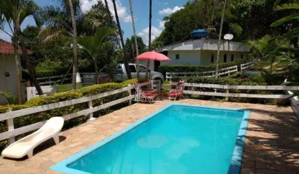 Sítio com 4 dormitórios à venda, 30000 m² por R$ 1.045.000,00 - Pouso Alegre - Santa Isabel/SP