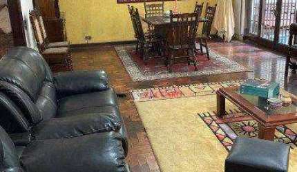 Casarão Português com 3 dormitórios à venda, 400 m² por R$ 2.000.000 - Vila Rosália - Guarulhos/SP