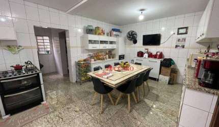 Excelente casa no Cocaia - Tanto para comercial como Residencial