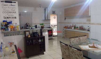 Sobrado com 3 dormitórios para alugar, 300 m² por R$ 3.913,52/mês - Jardim Alice - Guarulhos/SP