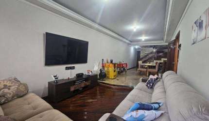 Sobrado com 4 dormitórios à venda, 202 m² por R$ 850.000,00 - Jardim Bom Clima - Guarulhos/SP