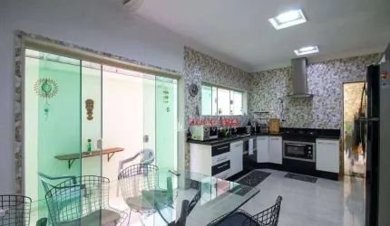 Sobrado à venda, 257 m² por R$ 1.290.000,00 - Parque Renato Maia - Guarulhos/SP