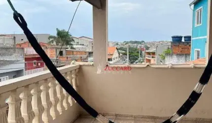 Sobrado com 3 dormitórios à venda, 298 m² por R$ 470.000,00 - Jardim Adriana - Guarulhos/SP