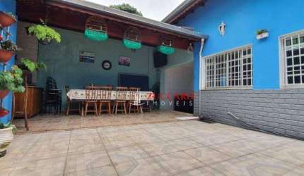 Casa com 3 dormitórios à venda, 237 m² por R$ 848.000,00 - Vila das Palmeiras - Guarulhos/SP