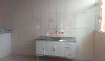 Casa com 2 dormitórios para alugar, 70 m² por R$ 2.050,11/mês - Cocaia - Guarulhos/SP