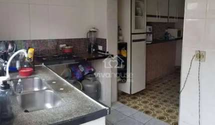 Casa com 2 dormitórios à venda, 120 m² por R$ 690.000,00 - Vila Assis Brasil - Mauá/SP