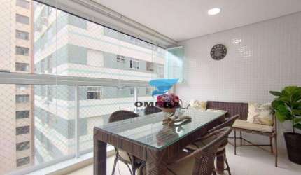 NOVO COM VARANDA GOURMET - Apartamento com 2 dormitórios à venda na Praia das Pitangueiras, Guarujá.
