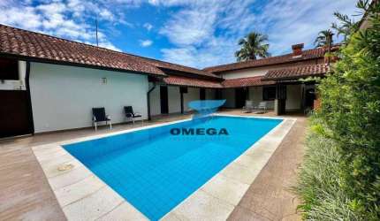 Casa à Venda no Acapulco no Guarujá | Omega Imóveis
