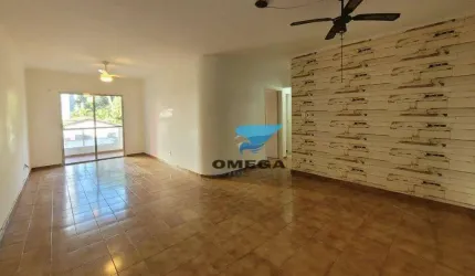 Apartamento à venda na praia do Tombo, Guarujá - SP. Próximo ao comercio da região, claro e arejado com ótima distribuição. Confira!!!