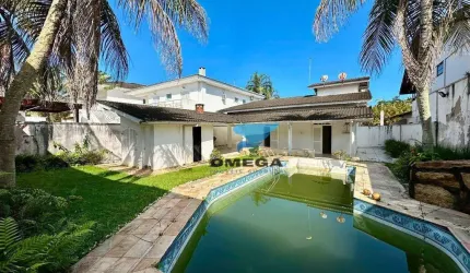 Casa à venda no Jardim Acapulco no Guarujá | Omega Imóveis
