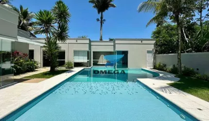 Casa à venda em Condomínio Jardim Acapulco no Guarujá | Omega Imóveis