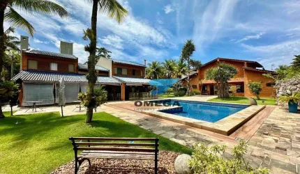 Casa à venda em Jardim Acapulco no Guarujá | Omega Imóveis