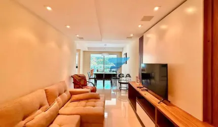 Apartamento à venda na praia das Pitangueiras no Guarujá I Omega Imoveis