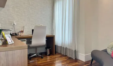 Casa de Condomínio em Alphaville - Santana de Parnaíba, SP