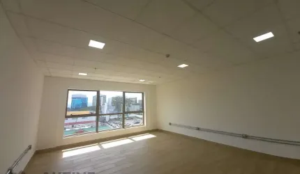 Sala em Alphaville - Barueri, SP