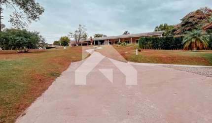 Casa de Condomínio em Lagos de Ibiúna - Ibiúna, SP
