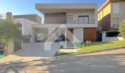 Casa de Condomínio em Tamboré - Santana de Parnaíba, SP
