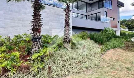 Luxuosa Casa em Condomínio em Santana de Parnaíba - 650m²