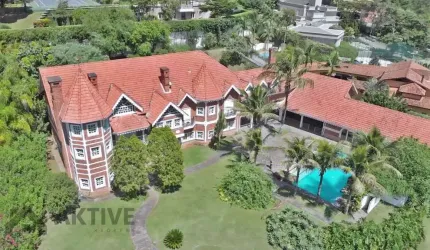 Casa de Condomínio em Tamboré - Barueri, SP