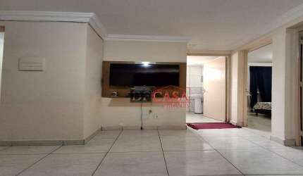 Apartamento em Conjunto Residencial José Bonifácio