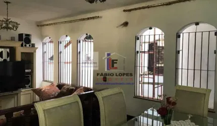 Casa com 3 dormitórios à venda por R$ 2.200.000 - Campestre - Santo André/SP