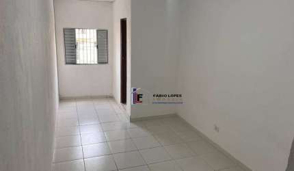 Casa com 1 dormitório para alugar, 40 m² por R$ 875,00/mês - Vila Palmares - Santo André/SP