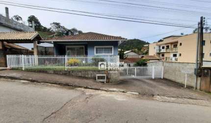 Casa com 4 dormitórios à venda, 320 m² por R$ 800.000,00 - Campo do Coelho - Nova Friburgo/RJ